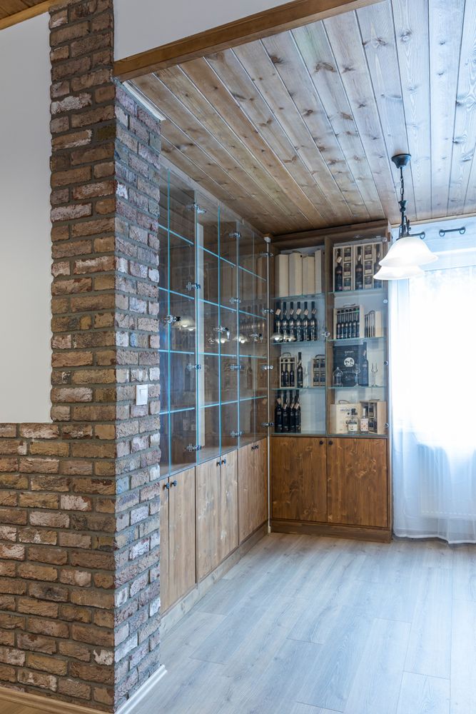 Cărămidă aparentă pentru living modern și minimalist