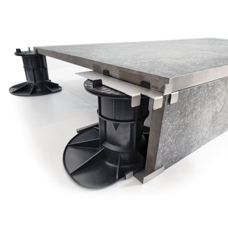 Plot reglabil ieftin Solidor pentru deck exterior din WPC sau lemn, gresie, marmura, granit, piatra naturala